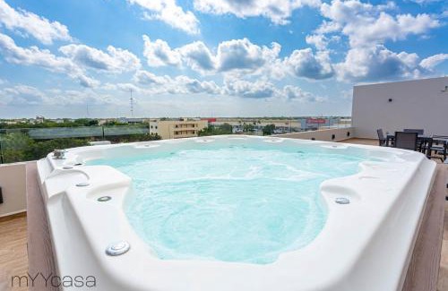 Ejidal Apartment | Amazing Apt. w/Pool & Jacuzzi in Playa del Carmen