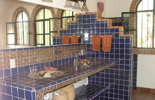 Los Pescadores House | Amazing Beachfront Hacienda with private heated pool! Avaliabler Semana Santa!