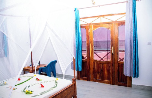 Nungwi Bed & Breakfast | Amazing Beach Hotel