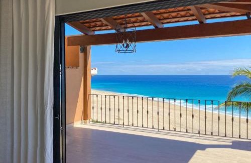 San Jose del Cabo Apartment | Amazing Beachfront Casa Del Mar Penthouse