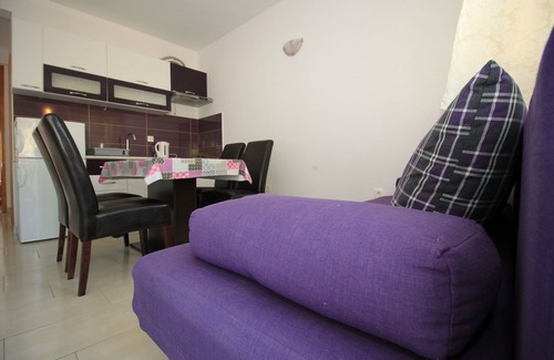 Saplunara Apartment | Amazing beachfront apartment with balcony and wifi