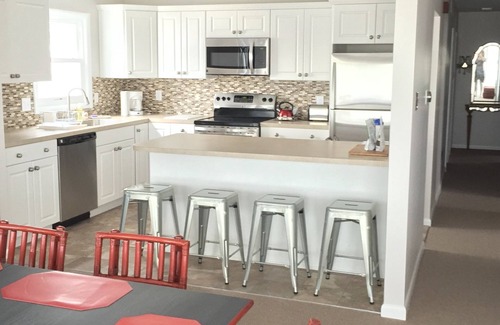 South End Condo | Amazing Beachfront Property at a Great Price