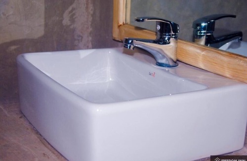Arusha Bed & Breakfast | Amazing Bed & Breakfast hotel just 10minutes from Arusha airport - Doble room #4