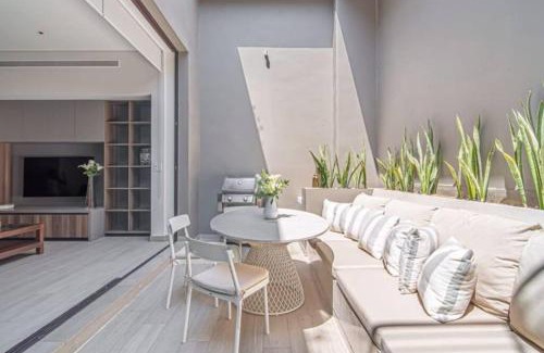 El Medano Ejidal House | Amazing Cabo Marina condo with private jacuzzi