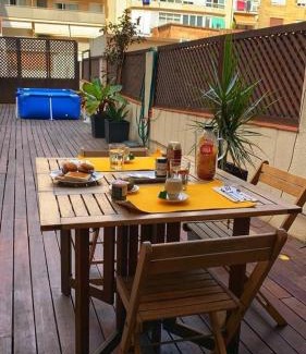 el Camp d'en Grassot i Gracia Nova Apartment | Amazing central home with large terrace & pool