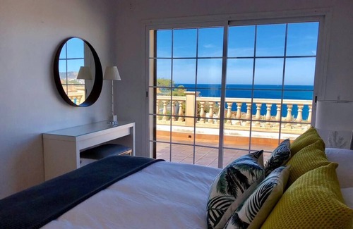 El Toro House | Amazing First Line Seaview Villa in Port Adriano
