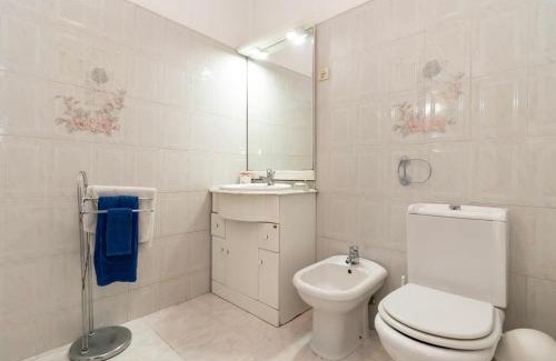 Seixal Apartment | Amazing Getaways