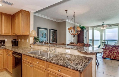 Pensacola Beach Condo | Amazing Gulf Views! - Tower 1 Unit 1803