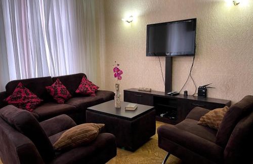 Verkhnie Misto Apartment | Amazing Heart of Kiev