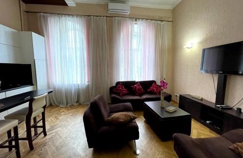 Verkhnie Misto Apartment | Amazing Heart of Kiev