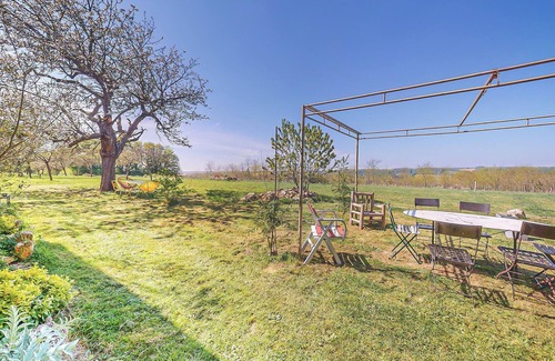 Villaines-la-Gonais House | Amazing home in Villaines-la-Gonais
