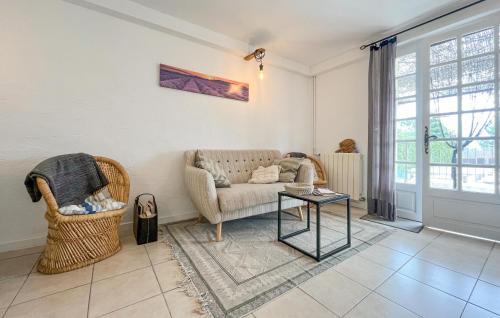 Saint-Pons-la-Calm House | Amazing Home In Saint Pons La Calm