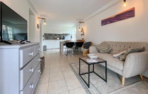 Saint-Pons-la-Calm House | Amazing Home In Saint Pons La Calm