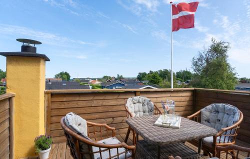 Hvidbjerg Strand House | Amazing Home In Børkop With Wifi