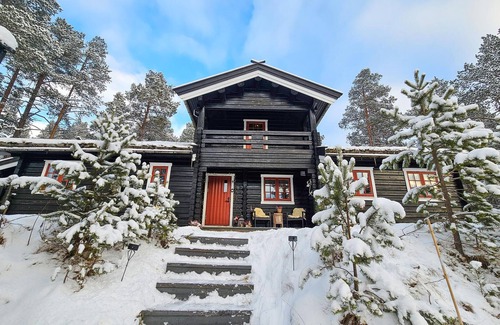 Hol Municipality House | Amazing home in Hovet with sauna