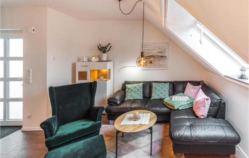 Wohlenberg House | Amazing Home In Klütz With Kitchen