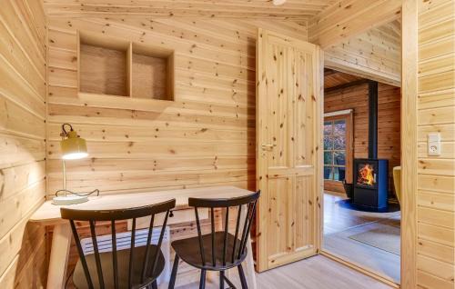 Lodbjerg Hede House | Amazing Home In Ringkøbing With Wifi