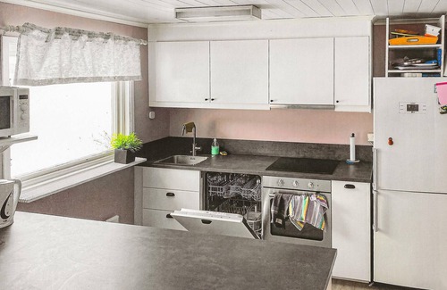Rottneros House | Amazing home in Rottneros with kitchen