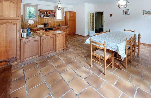 Saint-Thurien House | Amazing home in Saint-Thurien with WiFi