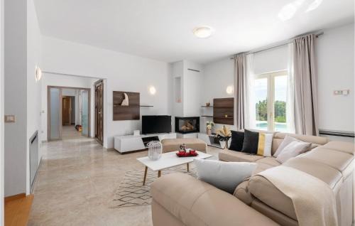 Orbanici House | Amazing Home In Vodnjan With Sauna