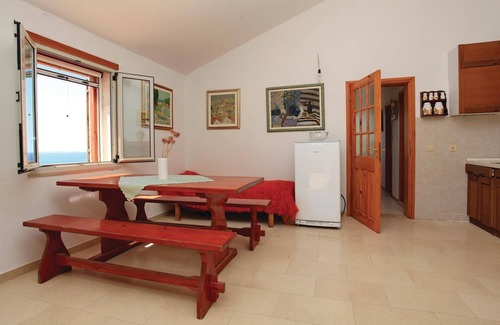 Zrnovo House | Amazing home in Zrnovo