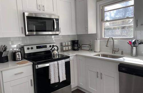 Cumming House | Amazing House 3 min to Lake Lanier Sleeps 6