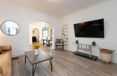 Montecito Heights House | Amazing House Near DTLA
