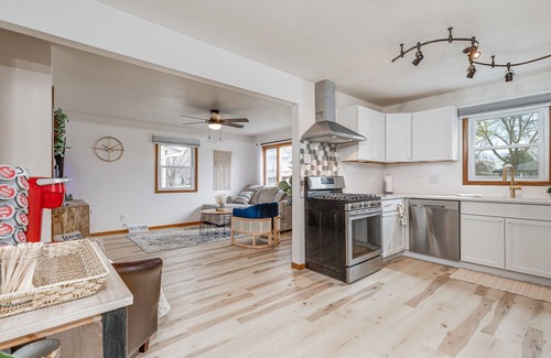 Sheboygan House | Amazing interior remodel for 7 in quiet safe walkable central neighborhood