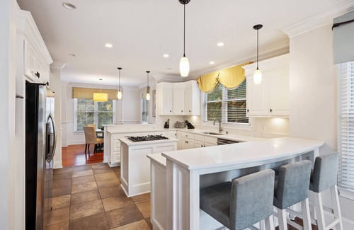 Charleston County House | Amazing IOP Vacation Home! 5 bedrooms with POOL and HOTTUB