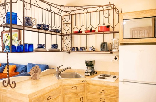 Colonia El Progreso Villa | Amazing King Suite Villa + Terrace