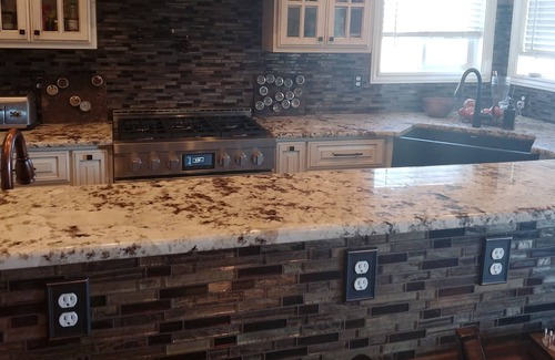 Idaho Falls House | Amazing Large family reunion & entertainment Home