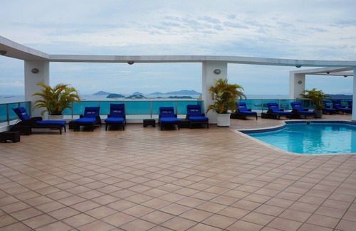 Calidonia Apartment | Amazing Location And Water Views
