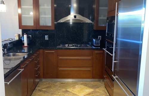 Irvine Business Complex House | Amazing Location in Heart of Irvine