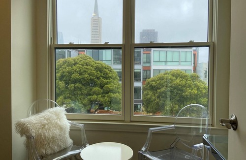 Telegraph Hill House | Amazing Luxury Palatial View Home