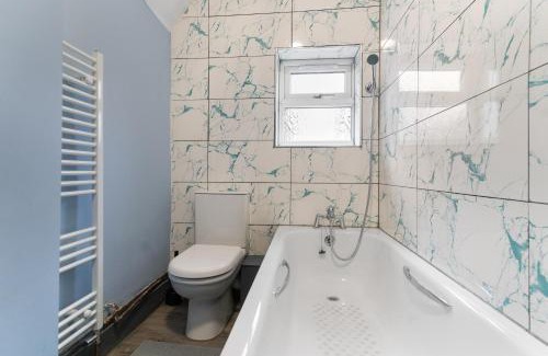 Moseley Apartment | Amazing Moseley Studio - 9