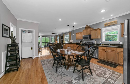 Lake Toxaway Condo | AMAZING MOUNTAIN FALLS RETREAT 3BR/2
