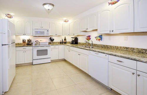 Colonia Andres Condo | Amazing Oceanfront Condo with Views El Cantil 5CN