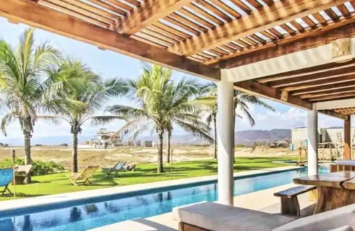 San Pedro Mixtepec Villa | Amazing Oasis on the coast of Oaxaca, Mexico