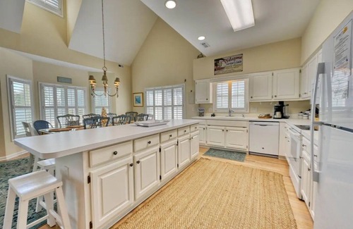 Ocean Drive Villa | Amazing oceanfront North Myrtle Beach