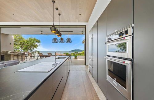 Tamarindo Villa | Amazing Ocean and Mountain Views