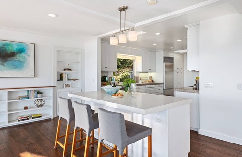 Riviera House | Amazing Ocean, Island, and City Views From Contemporary Home!