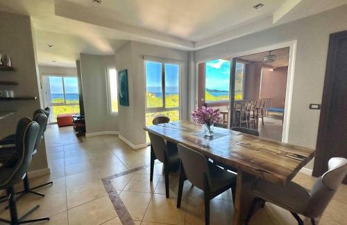 Playa Langosta House | Amazing Ocean Views Condo Close To The Beach