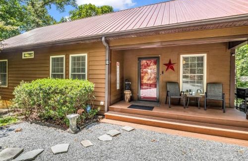 Lake Lure House | Amazing Screened Porch, HotTub, Relax, Recharge, Private Lake Access Riverbend