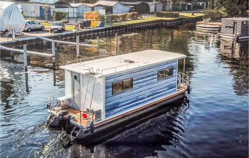 Oberhavel Boat Rental | Amazing Ship In Hennigsdorf