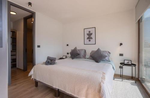 El Golf Apartment | Amazing space steps from the metro