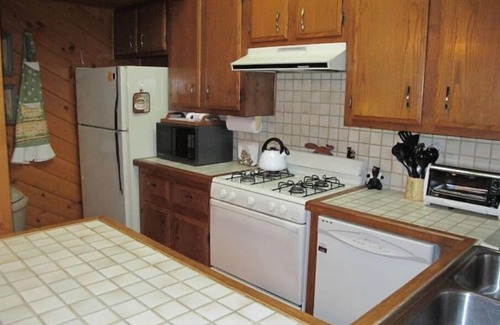 Pine Cove Cabin | Amazing Sunset Views! Paradise Pines Retreat, Idyllwild-Pine Cove