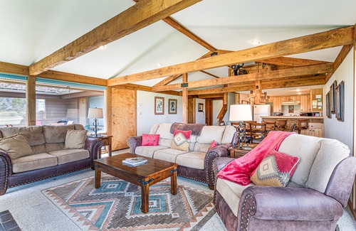 Jackson Hole House | Amazing townhouse next to golf course with deck