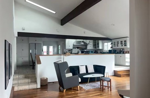 Playa Del Rey House | Amazing unique floor plan! Large House with Huge Chef Kitchen. 4 Living Rooms.