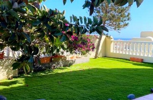 Arenas del Mar Villa | amazing view el Medano villa in with jacuzzi