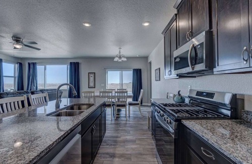Rapid City House | Amazing View, Executive, Family-Friendly House!